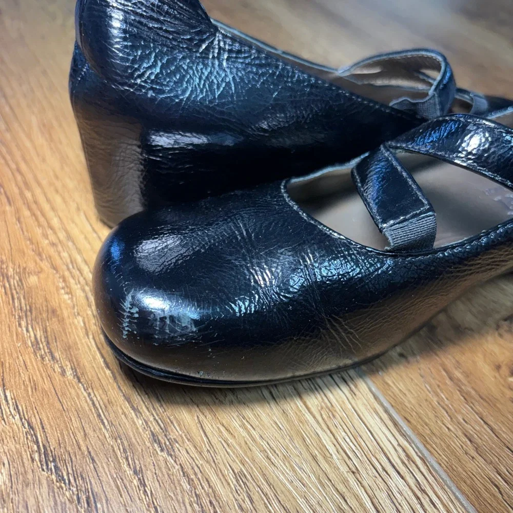 Josef Seibel Black Patent Leather Crisscross Mary Jane Wedge Shoes US 7.5 /EU 38